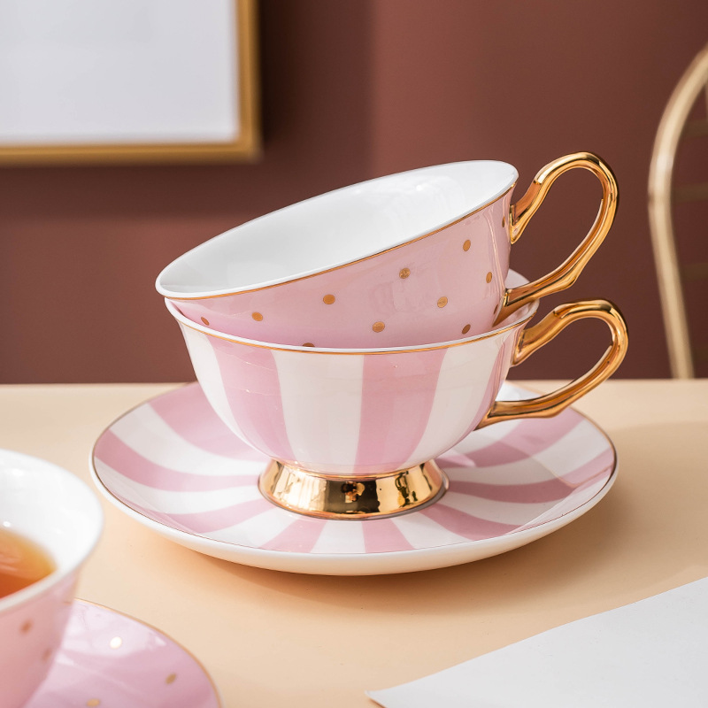 세라믹 핑크 커피 머그잔과 접시가 있는 티컵, 사무실용 - Coffee Equipment Set 리뷰 및 가격